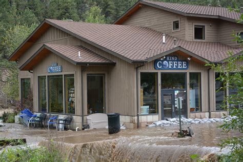 'Mountain Strong': Estes Park cafe remembers deadly 2013 floods